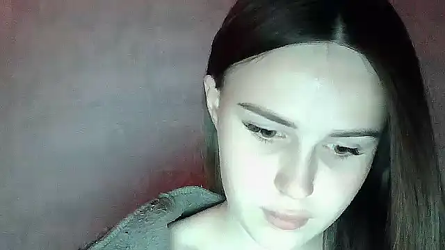 SweetLoraa online show from 04-30-26, 05:19