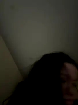 SunnyLeila2101 online show from 12-22-25, 10:23