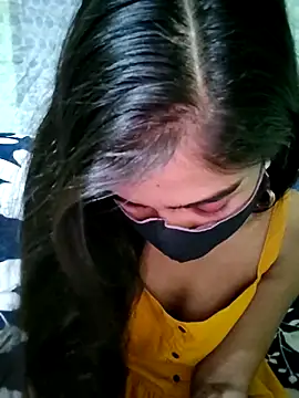 Snapshot of Crystil_love-21 chatting on 10-24-25, 07:49 Crystil love-21 online show from 10-24-25, 07:49