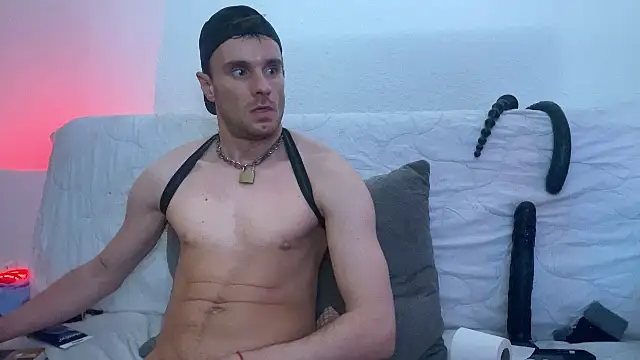 sexbooy27 online show from 02-03-26, 11:48