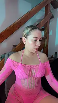 Snapshot of Moon_Blake chatting on 03-14-26, 02:39 Moon Blake online show from 03-14-26, 02:39