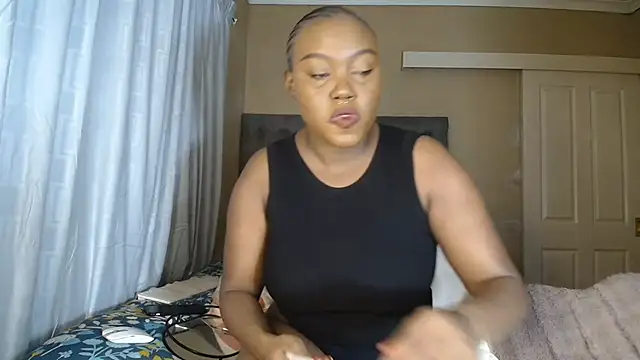 Snapshot of nanababe1 chatting on 07-10-26, 12:30 nanababe1 online show from 07-10-26, 12:30