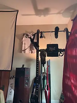 KeYBuMp323 online show from 11-19-25, 03:23