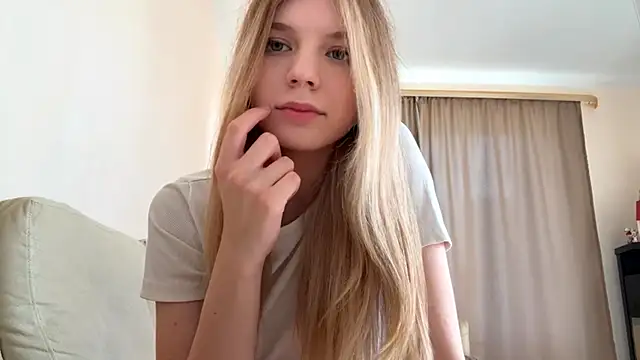 FruityXo online show from 10-08-25, 11:30