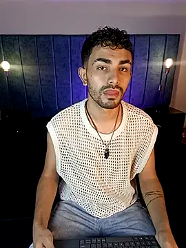 Snapshot of JuanchoAfpa chatting on 10-08-25, 02:31 JuanchoAfpa online show from 10-08-25, 02:31