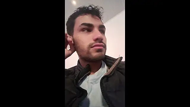 Snapshot of JuanchoAfpa chatting on 10-20-25, 03:18 JuanchoAfpa online show from 10-20-25, 03:18