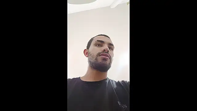 Snapshot of JuanchoAfpa chatting on 11-05-25, 03:06 JuanchoAfpa online show from 11-05-25, 03:06