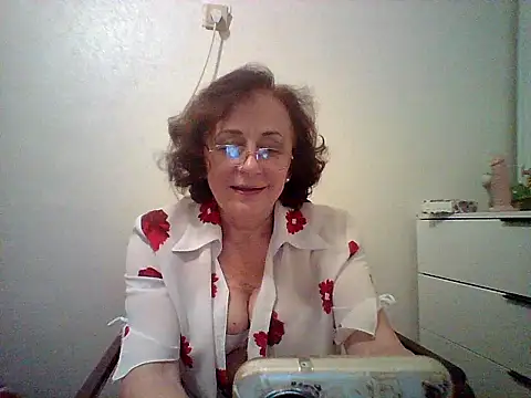 Julia54391 online show from 09-14-25, 07:13