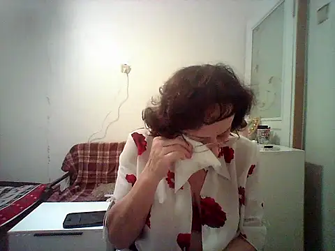 Julia54391 online show from 10-08-25, 08:39