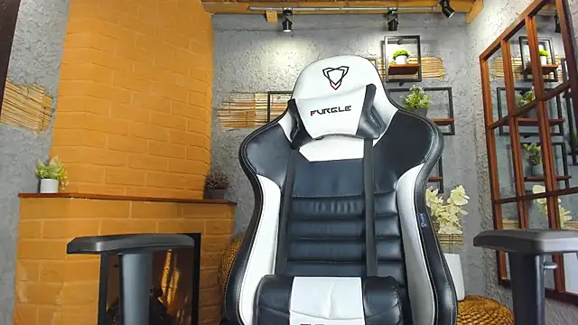 VenusBlazer online show from 10-21-25, 11:11