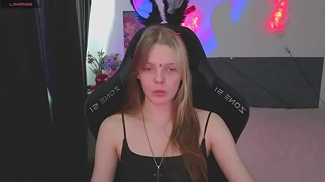 Luna Navy online show from 09-11-25, 09:20