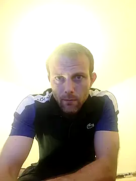 Snapshot of SexSavrem06 chatting on 09-27-25, 09:42 SexSavrem06 online show from 09-27-25, 09:42