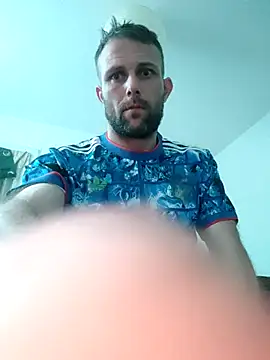 Snapshot of SexSavrem06 chatting on 11-04-25, 04:44 SexSavrem06 online show from 11-04-25, 04:44