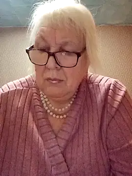 Alexia64231 online show from 10-26-25, 06:36