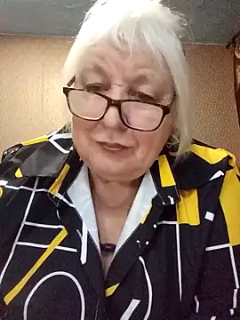 Alexia64231 online show from 11-12-25, 03:18