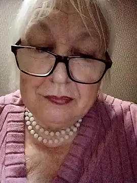 Alexia64231 online show from 11-15-25, 01:25