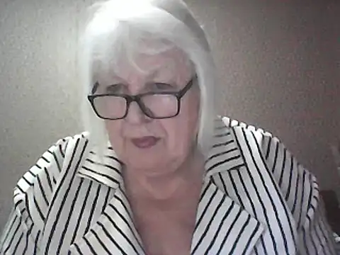 Alexia64231 online show from 04-01-26, 02:56