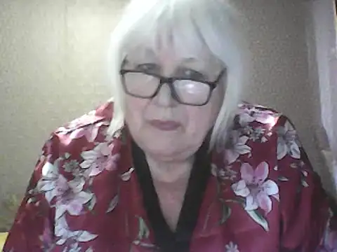 Alexia64231 online show from 04-01-26, 02:25