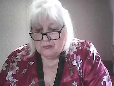 Alexia64231 online show from 04-11-26, 12:20