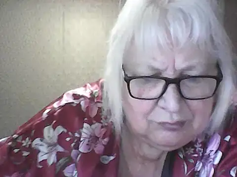 Alexia64231 online show from 04-15-26, 03:02