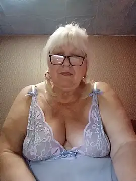 Alexia64231 online show from 07-17-26, 01:56