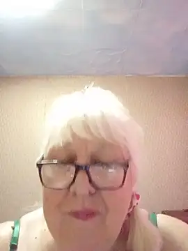 Alexia64231 online show from 07-17-26, 02:02