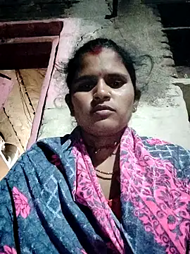 Snapshot of Sanjna_cuty chatting on 09-15-25, 04:29 Sanjna cuty online show from 09-15-25, 04:29