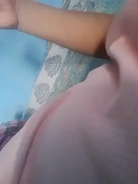 Snapshot of Bhabi-Hot0 chatting on 09-19-25, 06:04 Bhabi-Hot0 online show from 09-19-25, 06:04