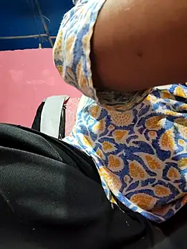 Snapshot of Bhabi-Hot0 chatting on 11-26-25, 01:17 Bhabi-Hot0 online show from 11-26-25, 01:17