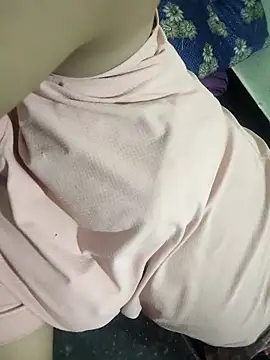 Snapshot of Bhabi-Hot0 chatting on 04-14-26, 01:28 Bhabi-Hot0 online show from 04-14-26, 01:28