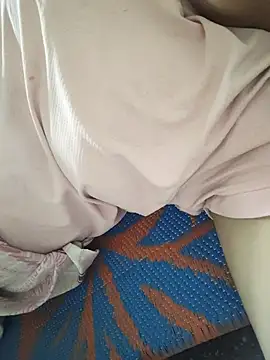Bhabi-Hot0 online show from 08-08-26, 09:11