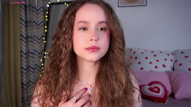 SusannaScholler online show from 05-11-26, 10:18