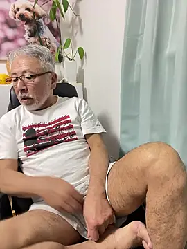 gholly2007 online show from 12-14-25, 05:29