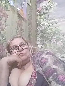 Snapshot of MargaritaSweet51 chatting on 04-04-26, 09:56 MargaritaSweet51 online show from 04-04-26, 09:56