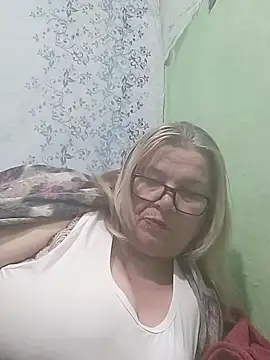 Snapshot of MargaritaSweet51 chatting on 04-13-26, 11:32 MargaritaSweet51 online show from 04-13-26, 11:32