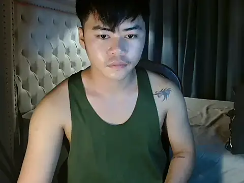 Snapshot of hot_emman chatting on 03-06-26, 11:06 hot emman online show from 03-06-26, 11:06