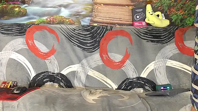 Snapshot of AxelMassimo chatting on 10-10-25, 02:54 AxelMassimo online show from 10-10-25, 02:54