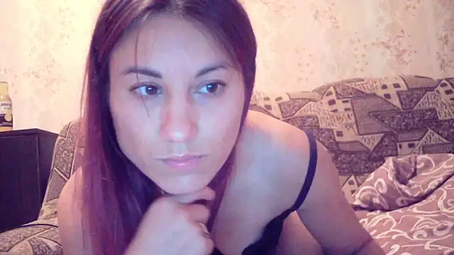 Snapshot of kiss_lovely_ chatting on 09-18-25, 06:21 kiss lovely online show from 09-18-25, 06:21