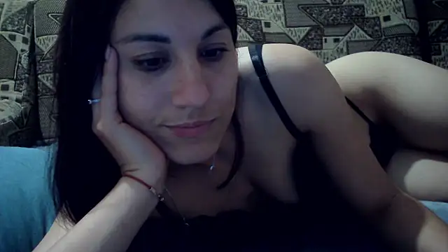kiss lovely  online show from 05-16-26, 09:35