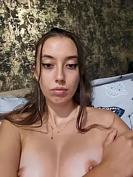 Virgin Pussy Horny online show from 09-24-25, 05:49