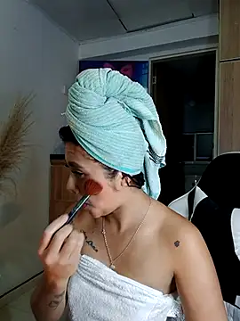 LuluMonroe Eup online show from 05-07-26, 12:49