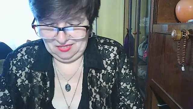 VeronicaGold511 online show from 05-08-26, 07:03