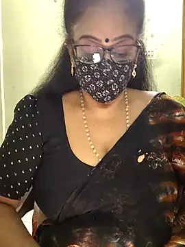 sweet-lotus online show from 09-23-25, 08:17