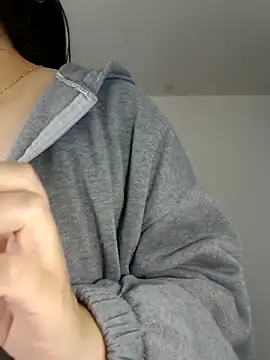 Snapshot of Pretty_Miaa chatting on 09-11-25, 11:32 Pretty Miaa online show from 09-11-25, 11:32