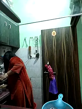 Snapshot of Cute-Janvi20 chatting on 02-15-26, 05:26 Cute-Janvi20 online show from 02-15-26, 05:26