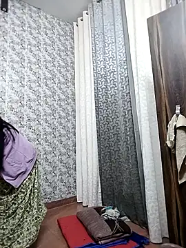 Snapshot of Cute-Janvi20 chatting on 02-20-26, 04:42 Cute-Janvi20 online show from 02-20-26, 04:42