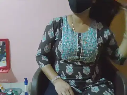 Snapshot of itsabika chatting on 03-10-26, 01:38 itsabika online show from 03-10-26, 01:38