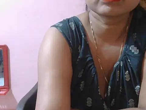 Snapshot of itsabika chatting on 03-21-26, 12:10 itsabika online show from 03-21-26, 12:10