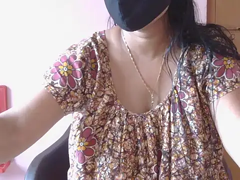 Snapshot of itsabika chatting on 03-23-26, 06:39 itsabika online show from 03-23-26, 06:39