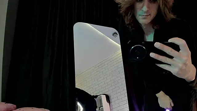 Anjela Botton online show from 12-15-25, 06:23